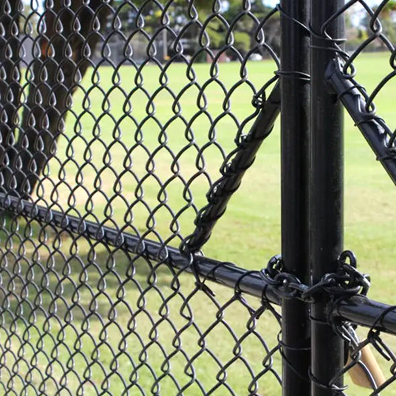 hot-dipped galvanized  chain link fence 4ft 6ft 8ft black  vinyl coated chain link fence and gates manufacture