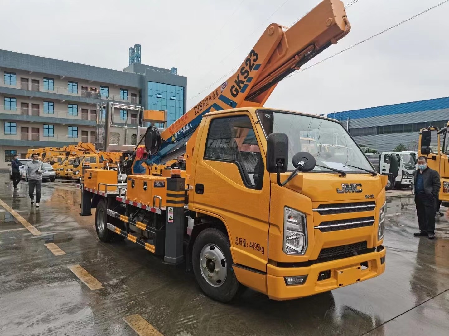 JMC   23m high-altitude operation truck manlift machine aerial platform mounted lifts bucket truck