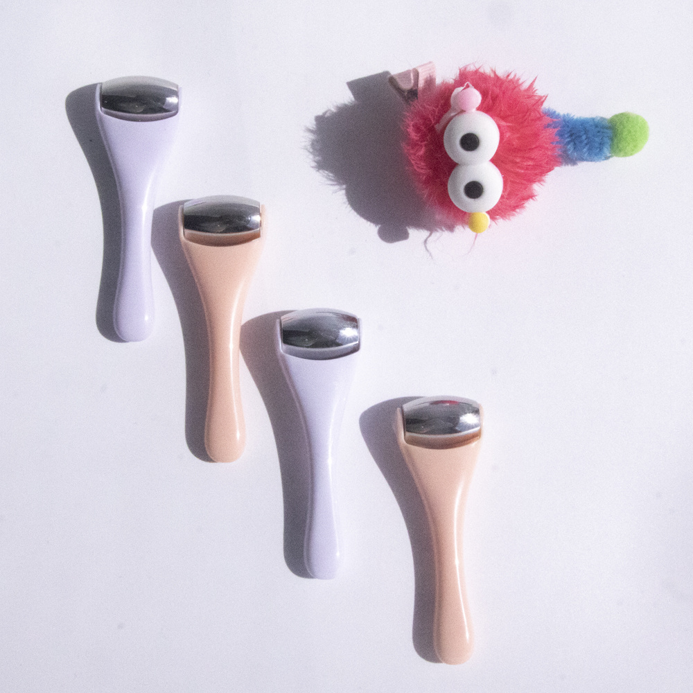 Metal Eye Cream Applicator Eye Serum Roller Ball Massager Stick for Reduce Depuffer Massage