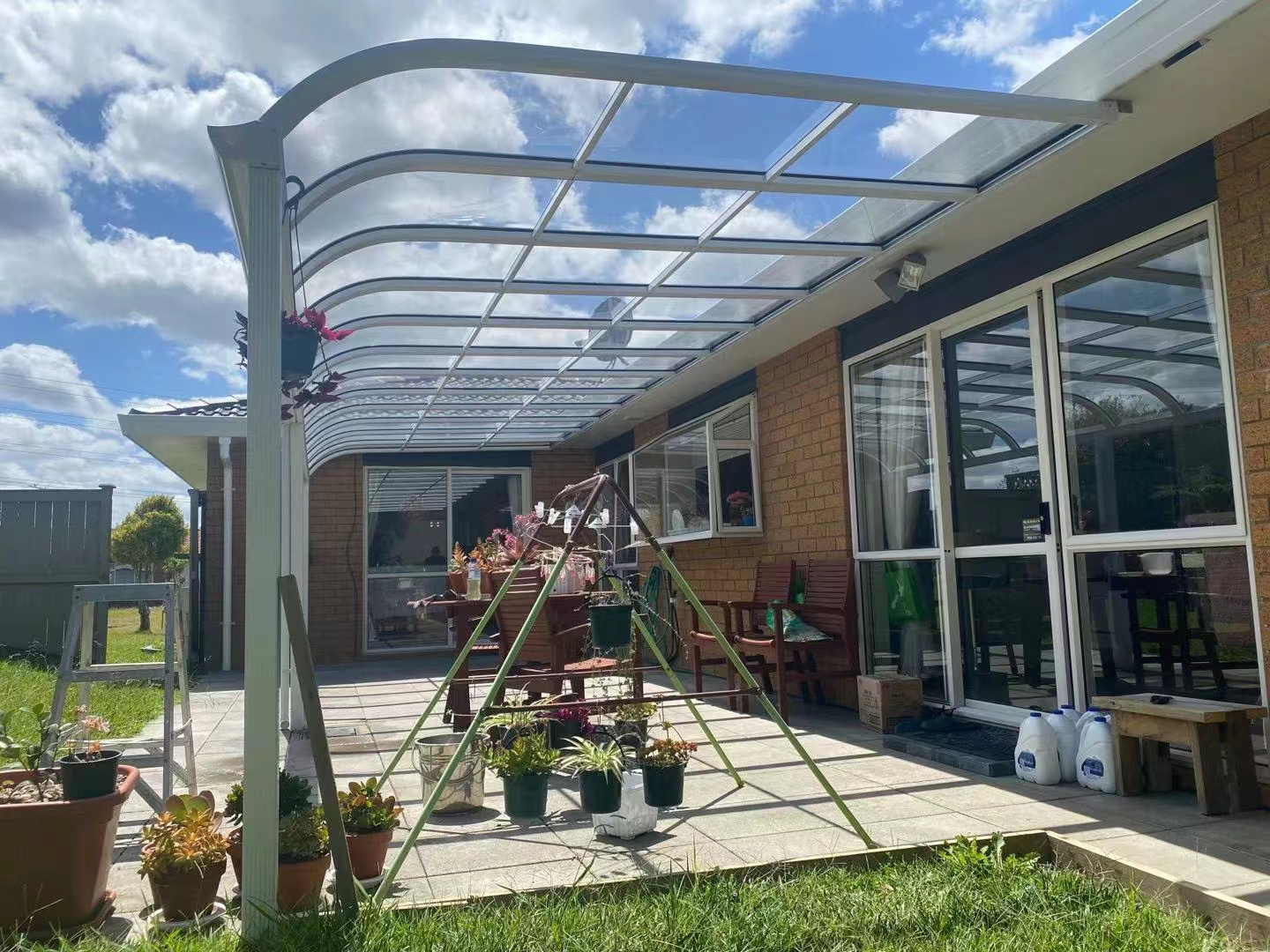 Outdoor aluminum frame deck covering polycarbonate roofing balcony covering modern design patio canopy