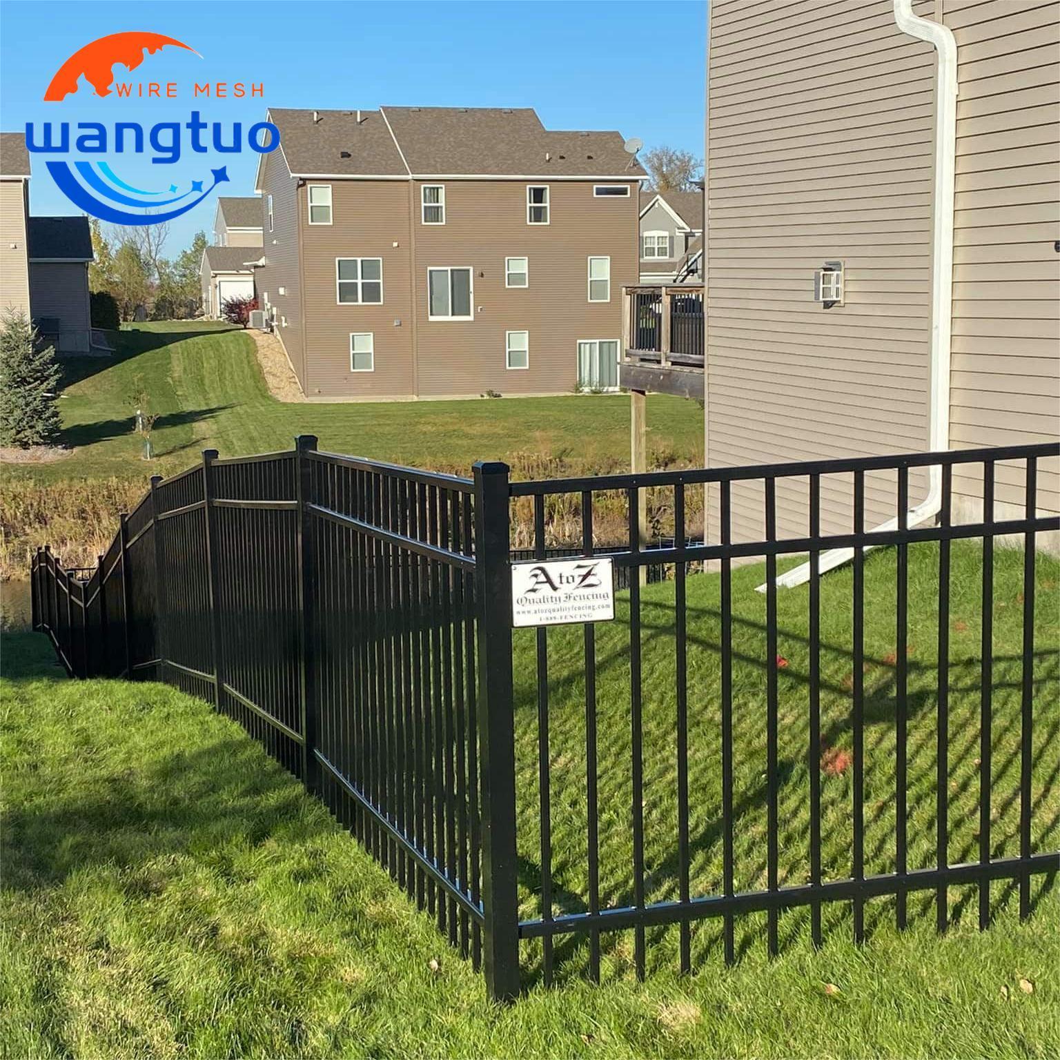 Security Fence Panels Horizontal Metal Aluminum Garden Privacy Fencing with Powder Coat for Farm Use with Fence Post Caps