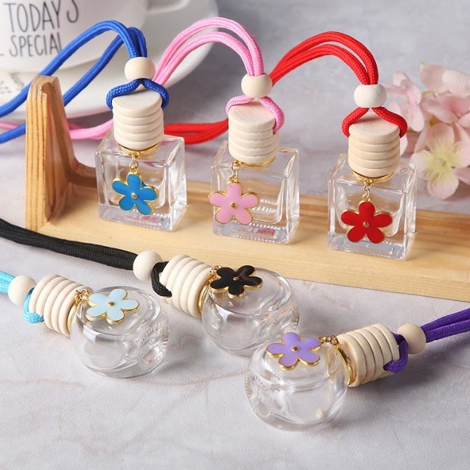 New arrival flower air freshener refill car hanging fragrance stylish perfume bottle for car 8ml wood lid car perfume bottle