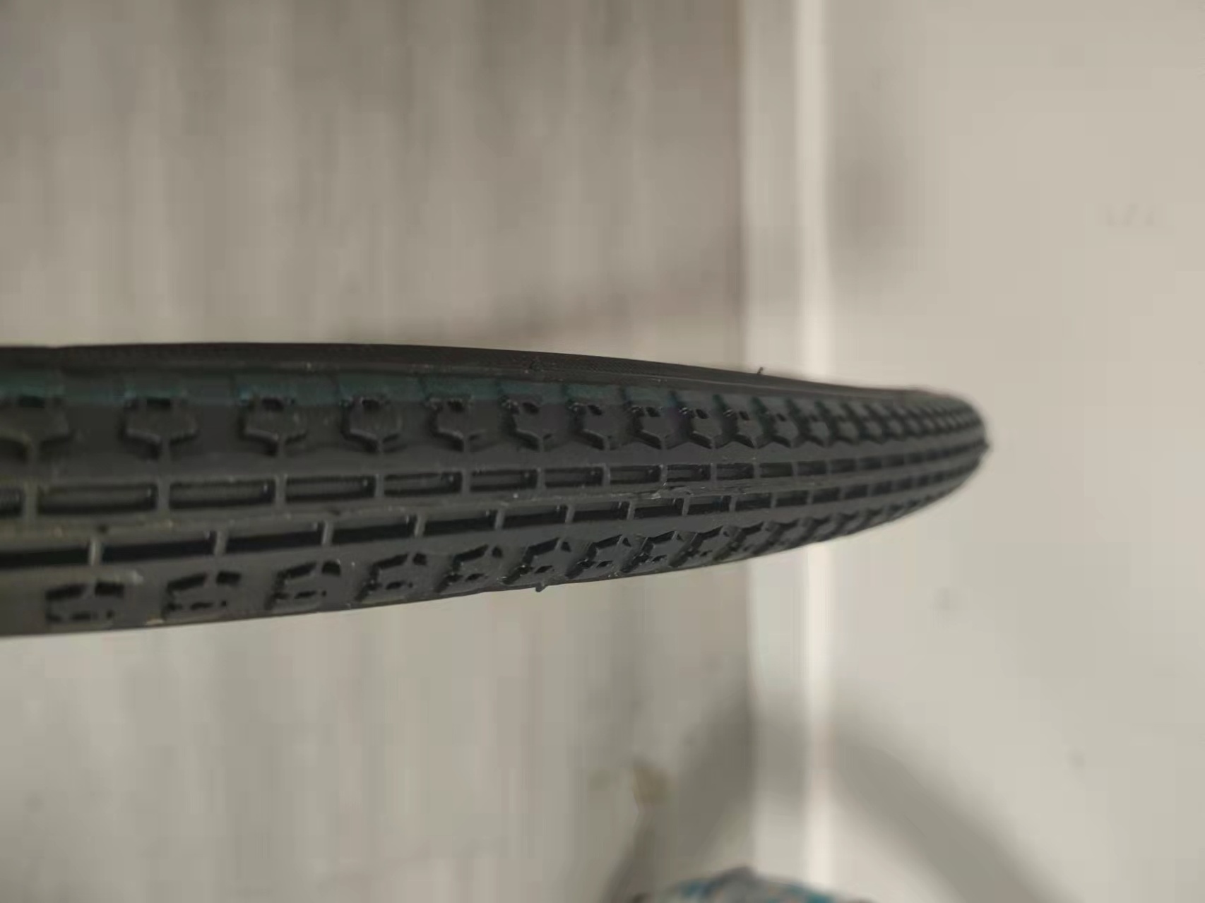 Road bikes are available from stock bmx 20 tyre buy bicycle  tires 26 tire for bicycle 28.*1.1/2  28 x 2.125