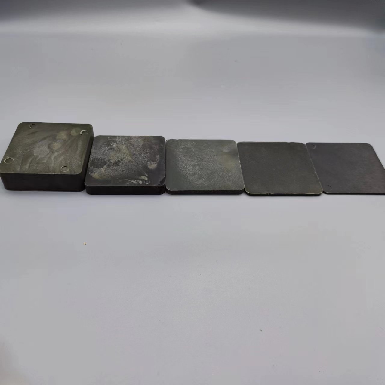 Square Concrete Packer Shim Blocks Construction Materials Plastic Shim Pads Black Plastic Injection Packer for Concrete