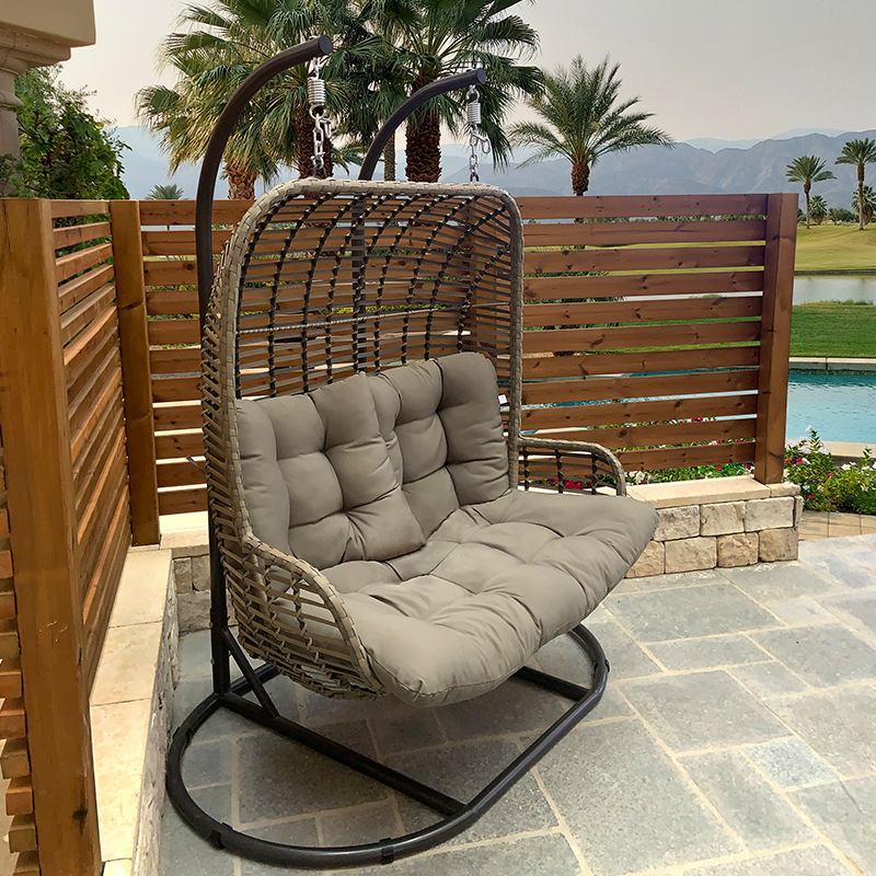 New high quality outdoor double seats garden furniture rattan terrace pretty leisure modern egg shaped garden rattan swing chair