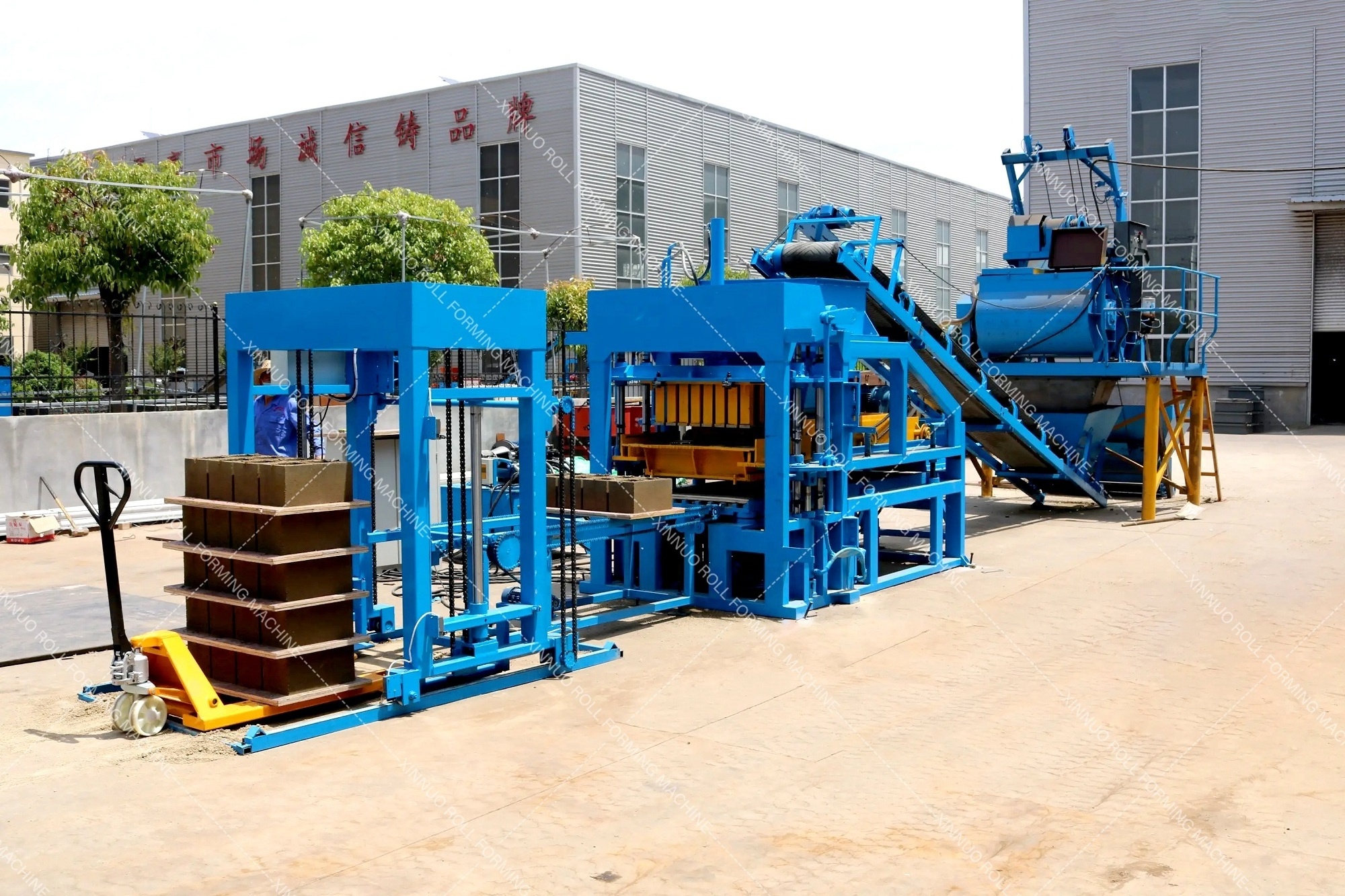 machine for making bricks manual brick making machine hydraform brick making machine prices south africa