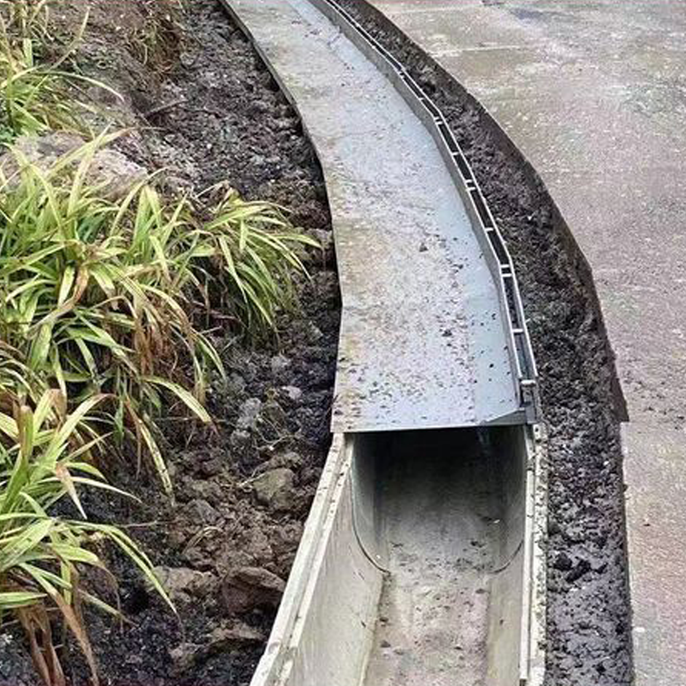 U Channel Drainage Ditch Waterway Drain U Shape Steel Grating Trench Cover Metal Gratings Cover For Trench Drain