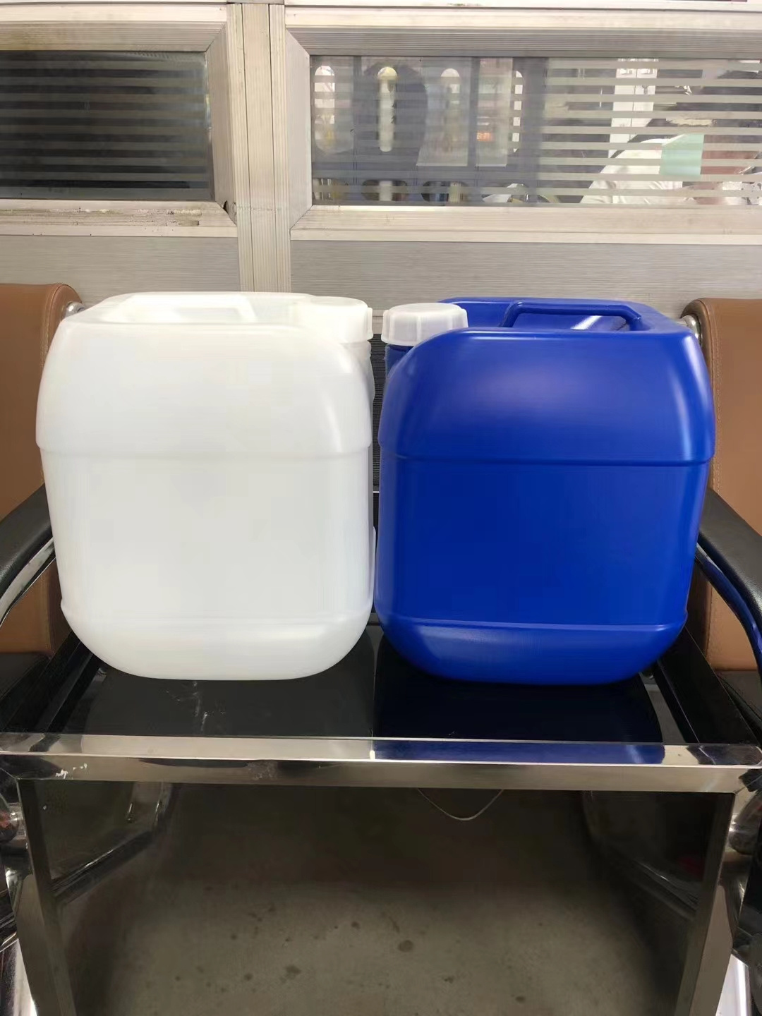 Food grade 10 liter plastic bucket jerry cans for sale