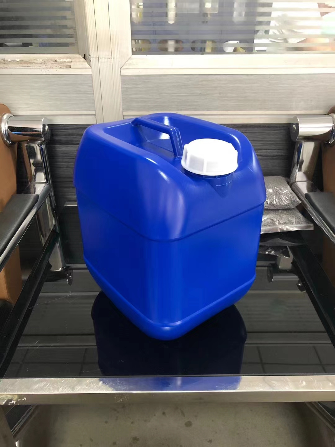 Food grade 10 liter plastic bucket jerry cans for sale