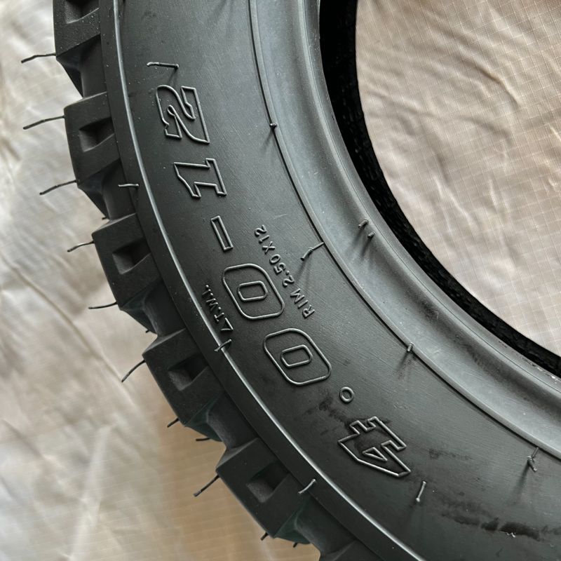 tubelss 400-12 motorcycle tire  4.00*12 motorbike tyres motorcycle