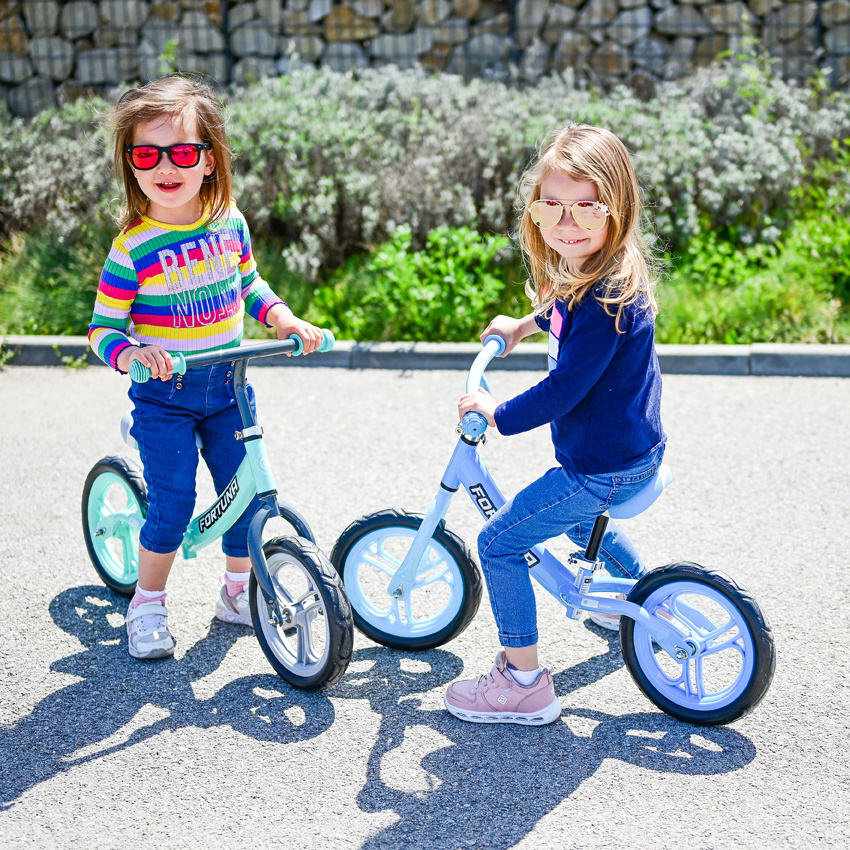 Bicycle Balance Bike for Kids 2-8 Years Old Light weight Walking Training Bicycle with 12-14 Inches Wheels