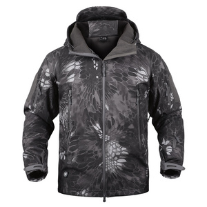 Winter Hoodie Uniform Hunting outdoor men's shark skin softshell jacket with tactical warm jacket