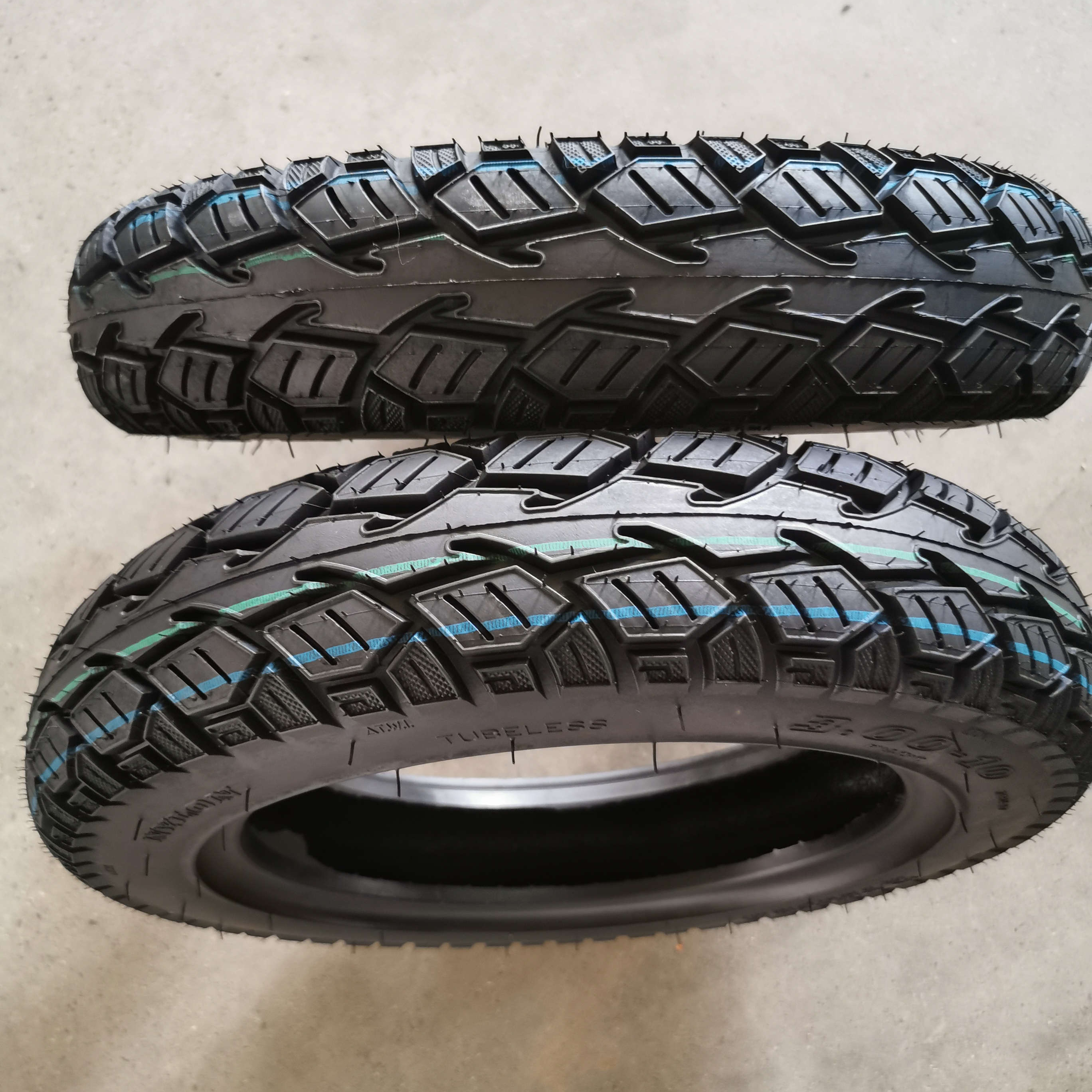 Taiwan advanced technology scooter motorcycle tire made in Vietnam for export  3.00-16  3.25-16  3.50-16