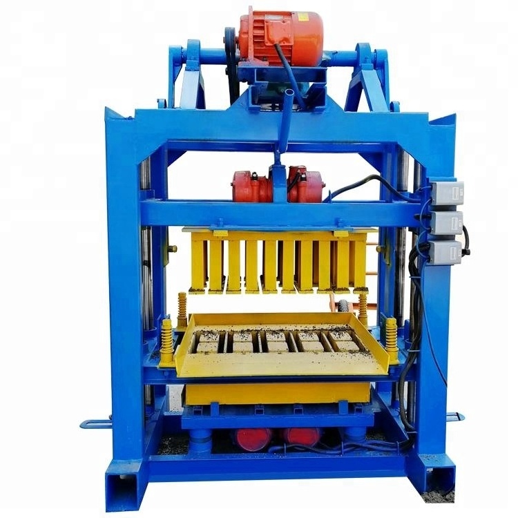 hollow cement block machine QT4-40 bloqueras making machine in Peru