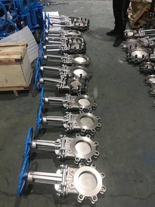 DN 1000 PN10 Large Size  Carbon Steel ductile iron Knife Gate Valves