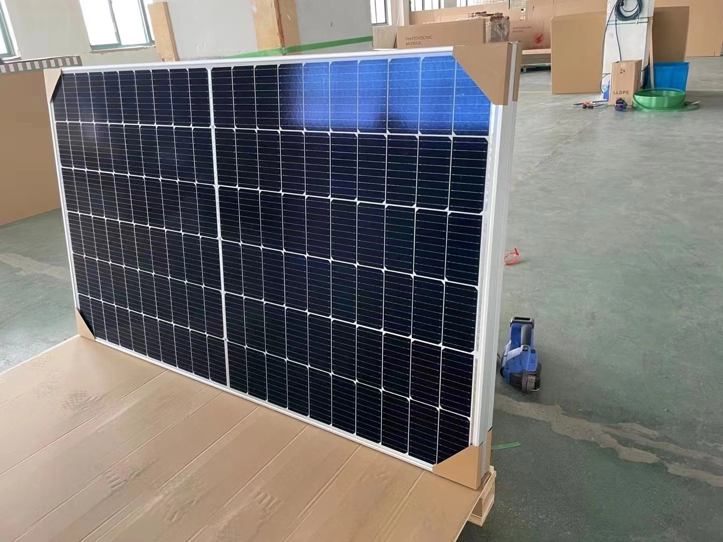 Wholesale 12v 10w 20w 30w 40w 50w 60w 80w solar panel price solar panel solar panel