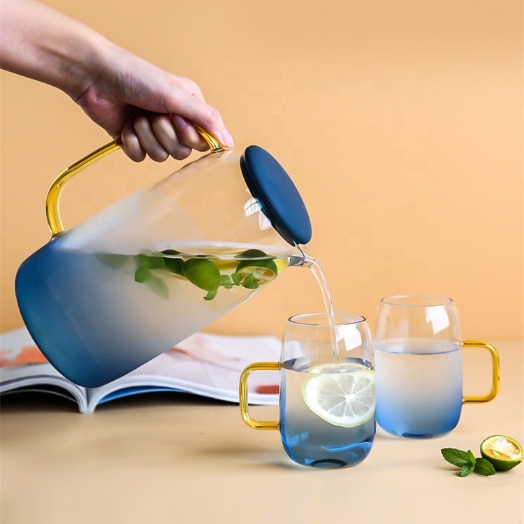 Wholesale  Large High quality high borosilicate glass water jug For Hot Cold Water