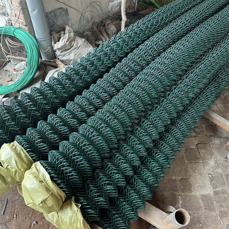 factory cheap price 30m roll length removeable chain link fence enclosed edge durable