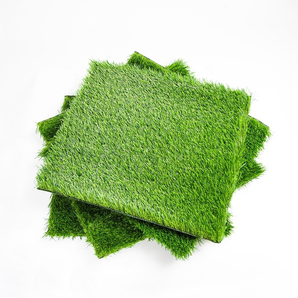 Popular 30mm 40mm Wall Green Balcony Artificial Grass Supplier