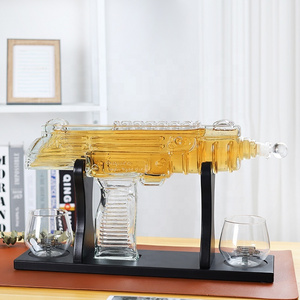 Hot Sale Machine Gun Bottle Glass Whiskey Decanter Set  Glass Container Decanter ak 47 Shaped Glass Bottle