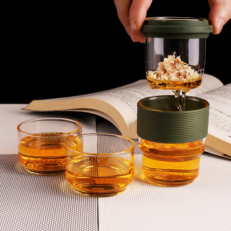 Manufacture Glass Travel Tea Set Portable Quick Cup Small Set Outdoor Teapot One Pot Two Cups Kung Fu Tea Set Mug