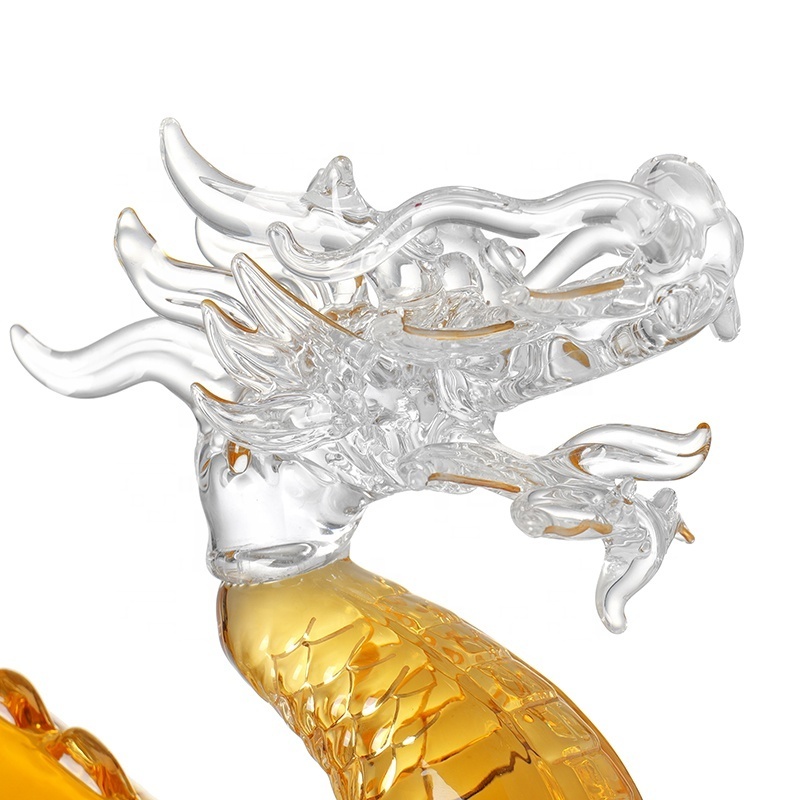 Handmade Borosilicate dragon Shaped Glass Whisky Decanter Animal Shaped Zodiac Glass Bottle