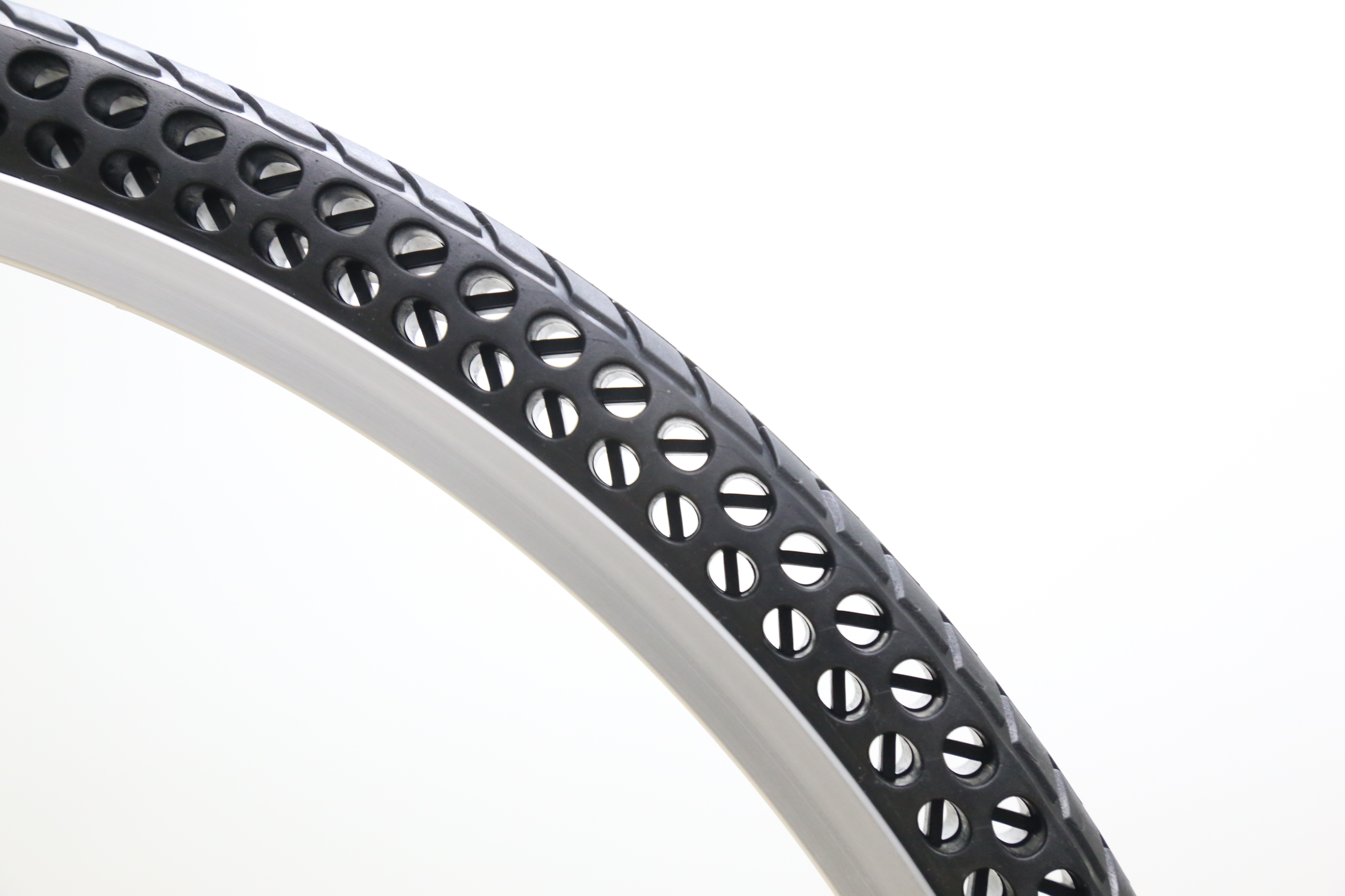 Hot selling  26 inch solid airless bicycle tyre non-pneumatic tires for bike