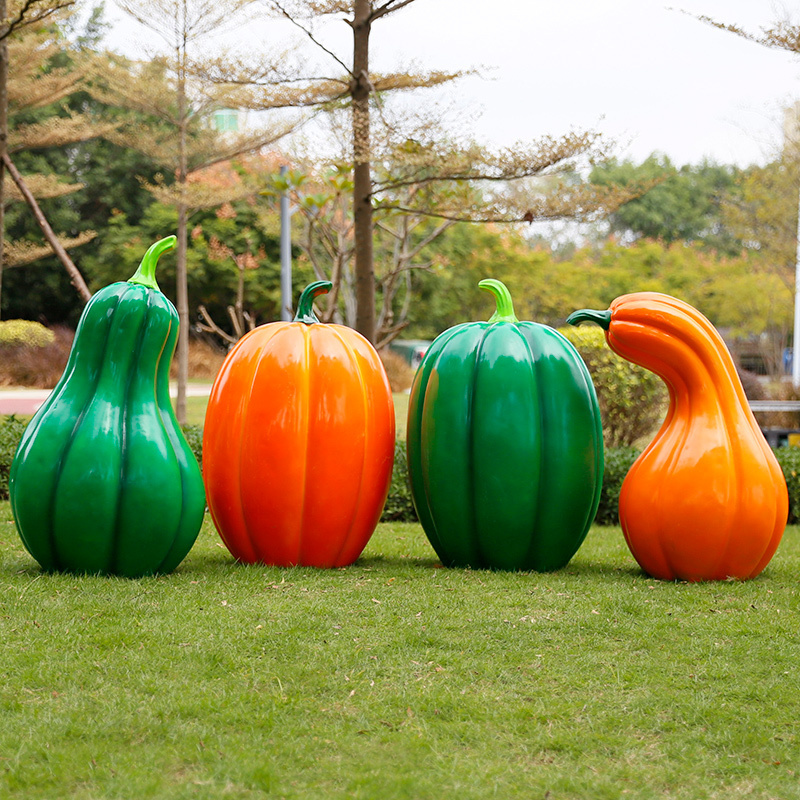 Simulation Long Pumpkin Smooth Surface Giant Fiberglass Sculpture for Home Outdoor Garden Courtyard Landscape Decoration