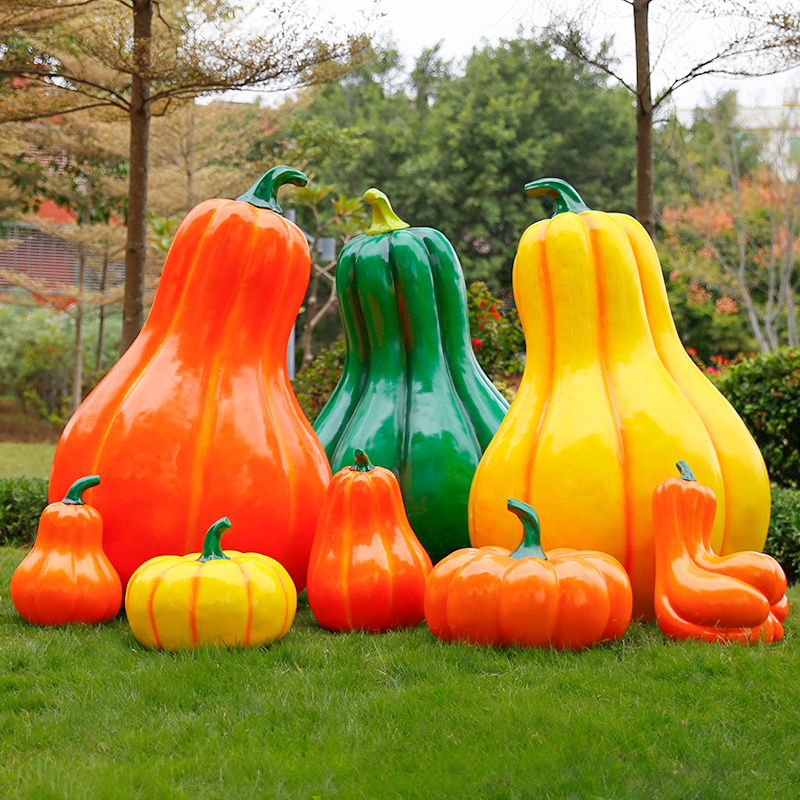 Simulation Long Pumpkin Smooth Surface Giant Fiberglass Sculpture for Home Outdoor Garden Courtyard Landscape Decoration