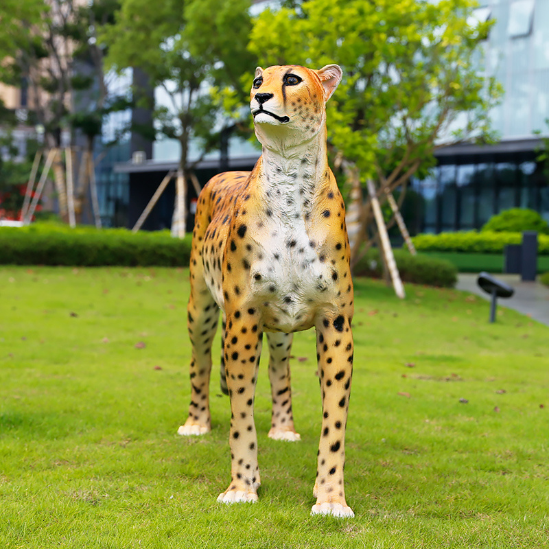 Life Size Cheetah Statue Simulation Leopard Large Fiberglass Giant Polyresin Animal Sculpture for Outdoor Garden Decoration