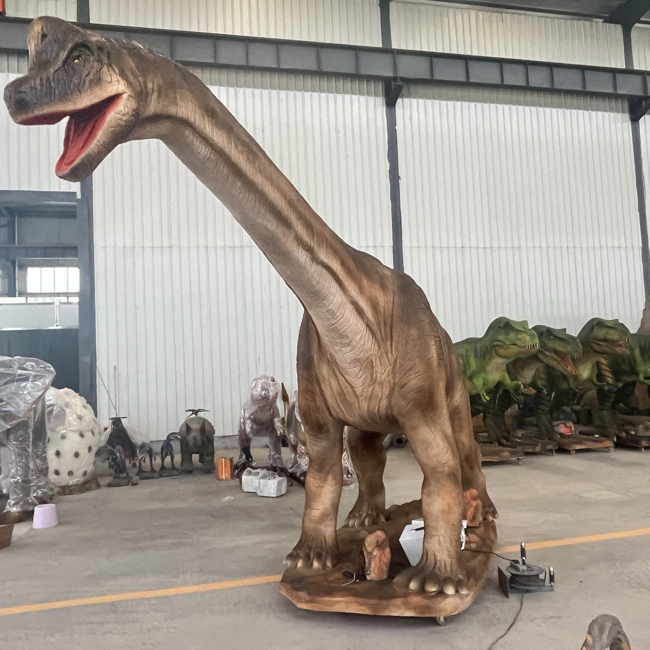 Waterproof Animatronic Realistic Massive Dinosaur Models for Decoration