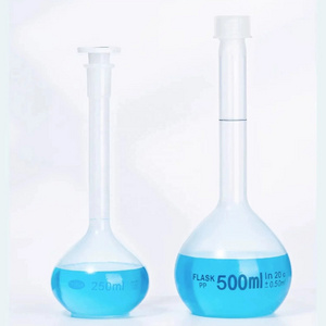 50ml 100ml 150ml 200ml 250ml Factory price PP/class A volumetric flasks lab use glass/plastic volumetric flask with lid