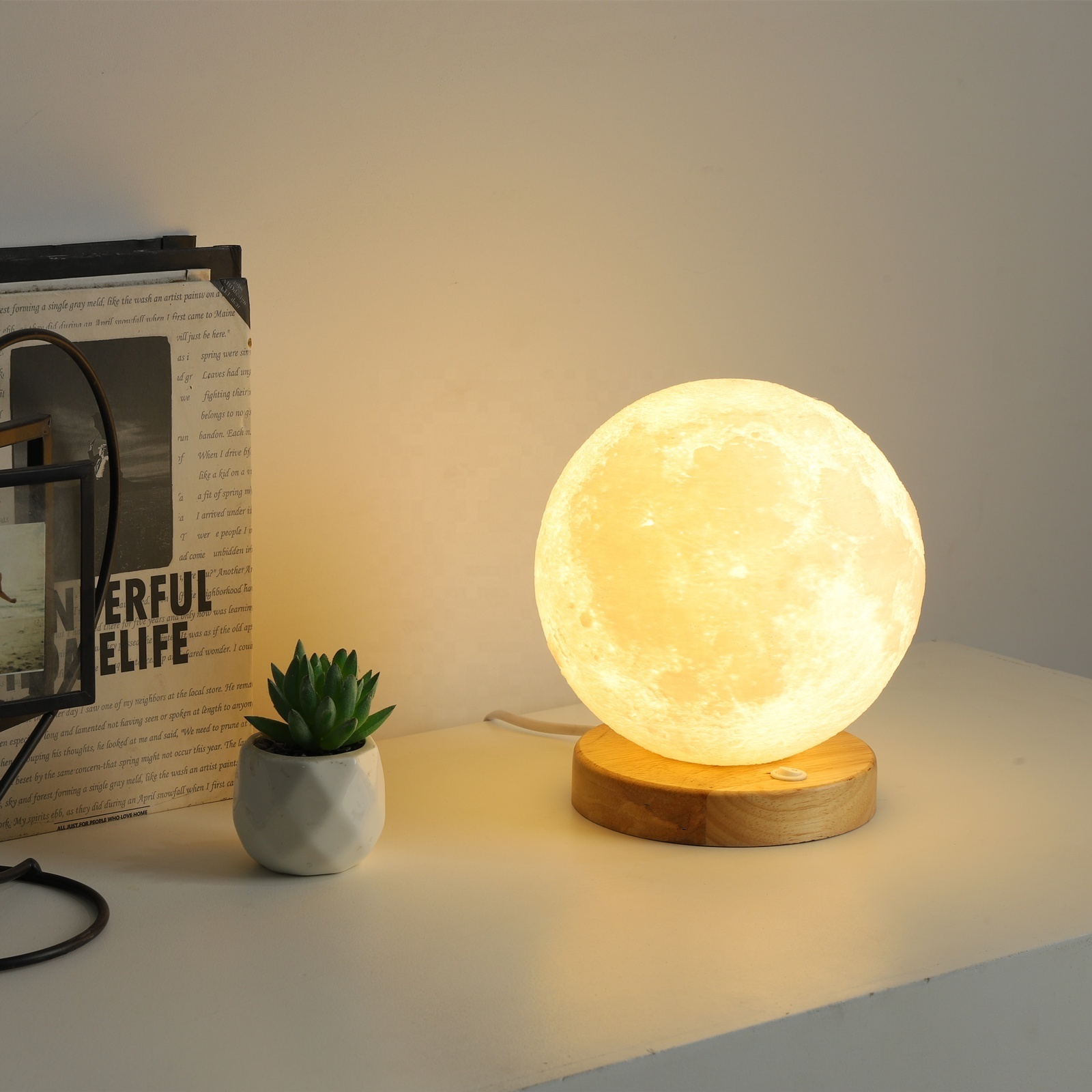 2023 New Design Self-rotation 14cm Moon Light 3D Printing Lunar Lamp with Spin LED Smart Bedside Table Lamp