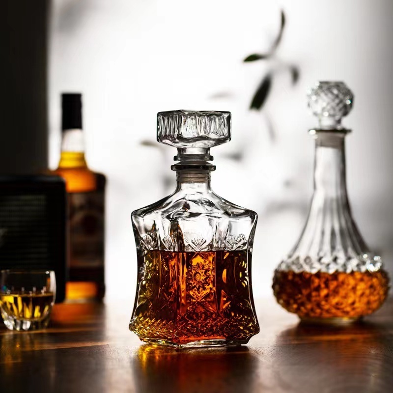 New Design 500ml Classic Good Quality Glass Whisky Wine Decanter Juice Bottle For Liquar Daily Life Home