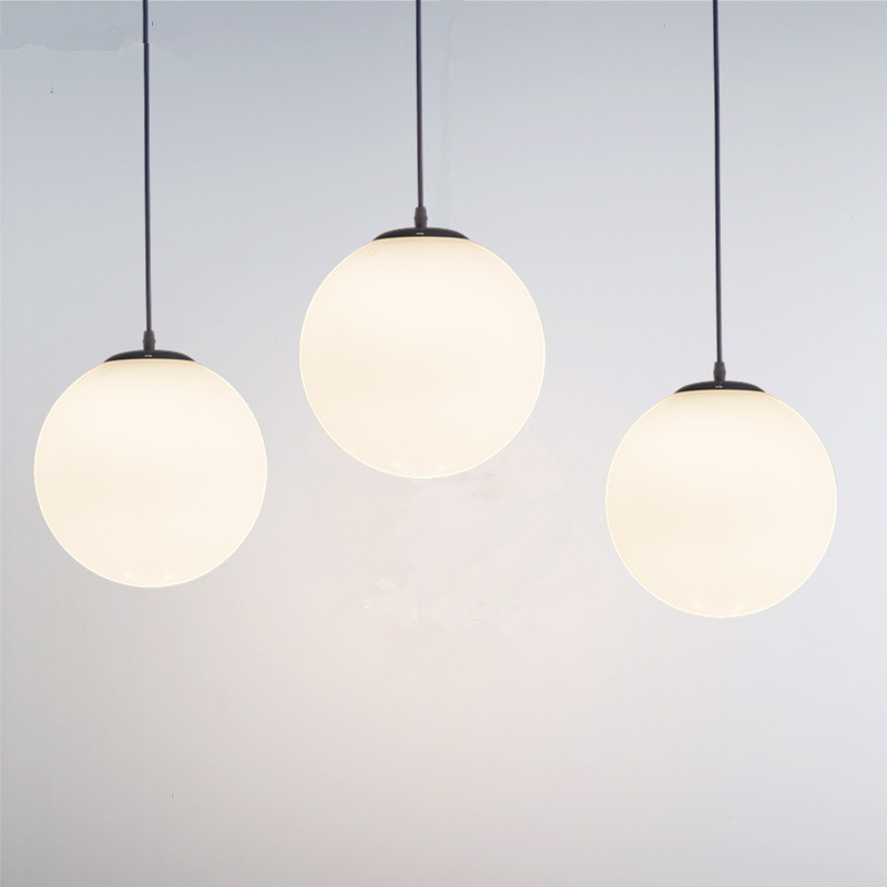 Hot Sale Fashion Simple Round Warm White Lighting Fixtures Modern Unique Pendant Light Lighting Chandelier