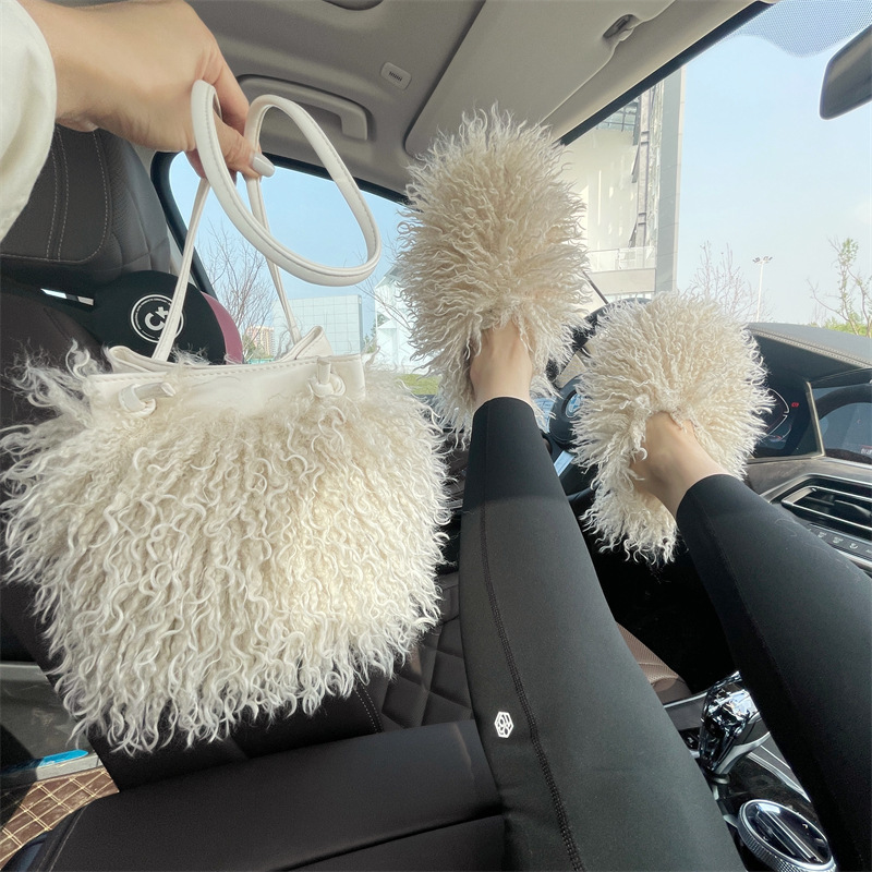 Flat Bottom Fluffy Shoes Fur Handbag Set Long Sheepskin Slide Fluffy Fuzzy Faux Mongolian Goat Hair Slides Slippers For Women