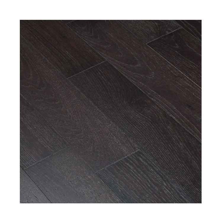 Parquet 18mm Thickness Oak Uv Lacquered Solid Wood Flooring For Outdoors Sports