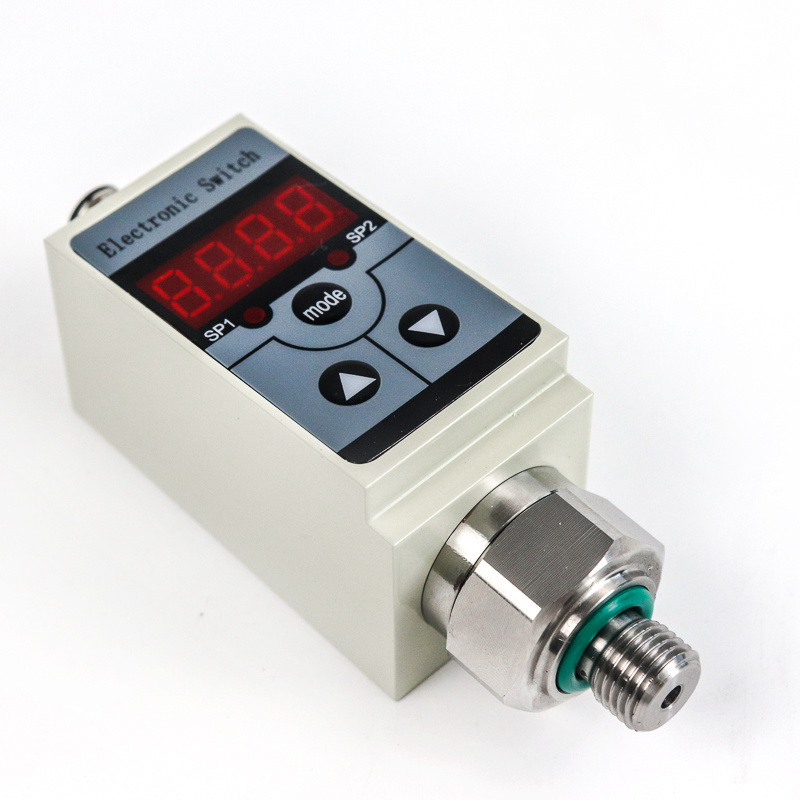 Intelligent digital display hydraulic pressure switch with optional analog output 4 20mA oil pressure switch