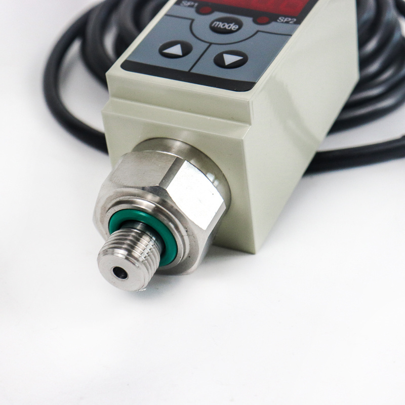 Intelligent digital display hydraulic pressure switch with optional analog output 4 20mA oil pressure switch