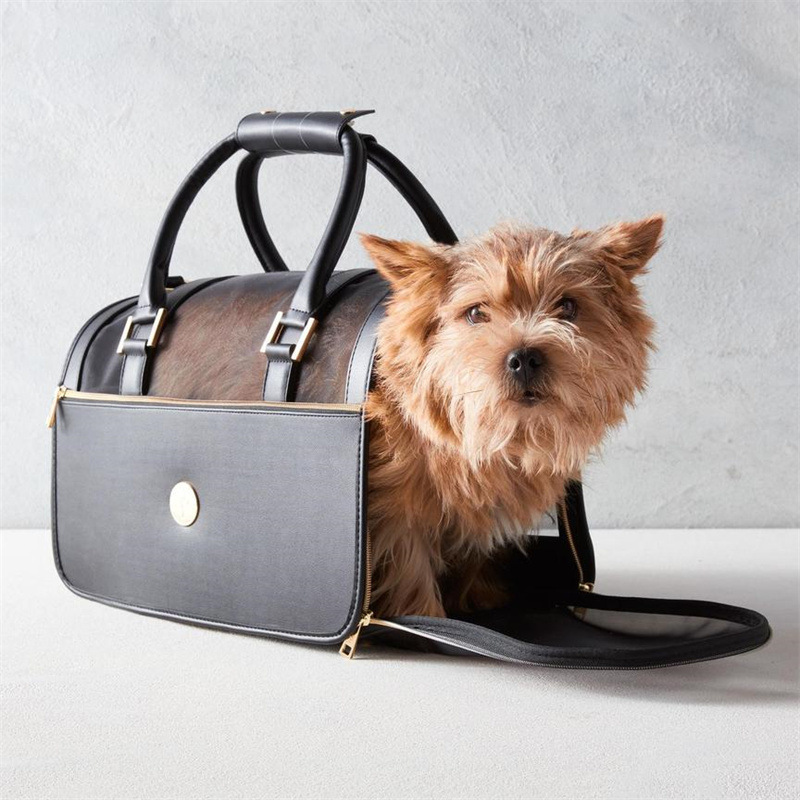 Fashion Dog Carrier PU Leather Portable Transport Breathable Dog Handbag Pet Bag Pet Carrier