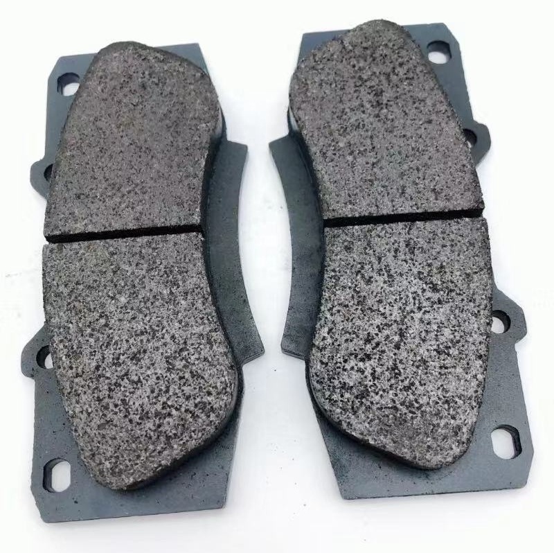 For Toyota Hilux Land Cruiser Tacoma Mitsubishi Brake Pads 04465-YZZE1 044650K280