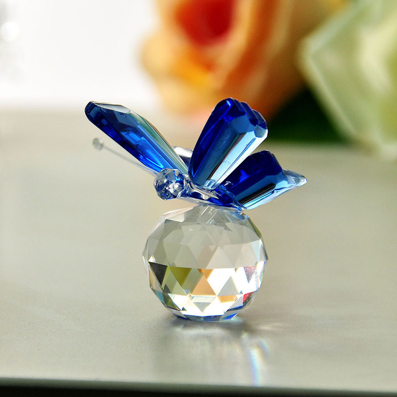 H&D Creative Animal Crystal Blue Butterfly Gift Crystal Paperweight for Office Desk