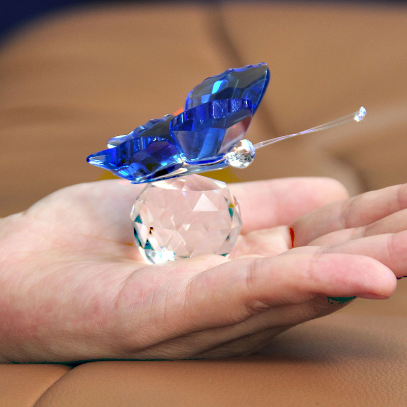 H&D Creative Animal Crystal Blue Butterfly Gift Crystal Paperweight for Office Desk