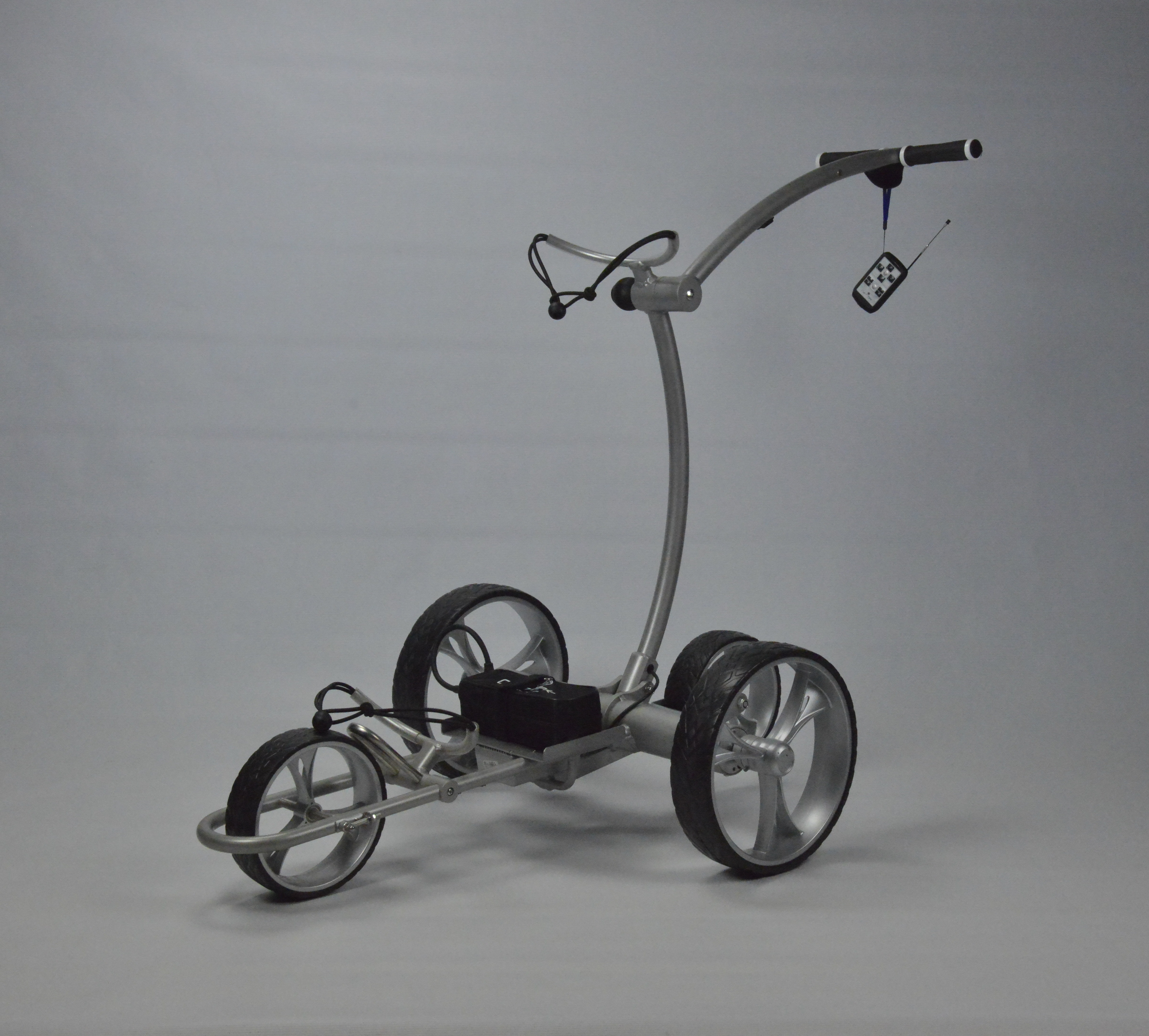 Intelligent remote Control Golf Trolley