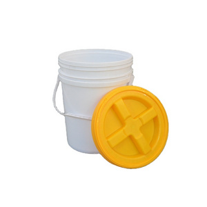 Manufacturer PP Plastic Protein buckets with Lid China Customized LOGO printing Pcs Color Powder Screw Material for build