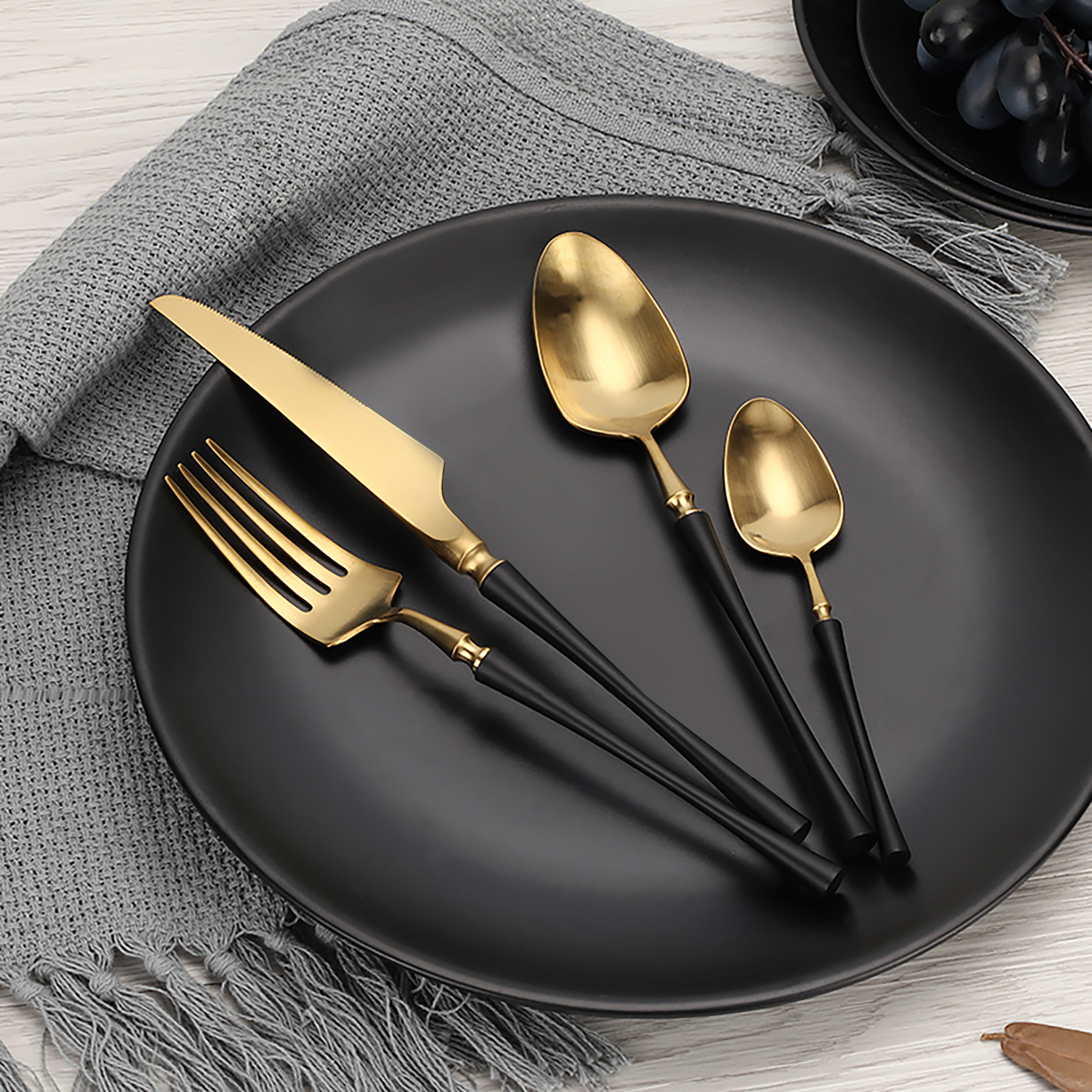 D041 Hongda 304 18/10  European Style Restaurant Flatware Hotel Stainless Steel Metal Cutlery Set