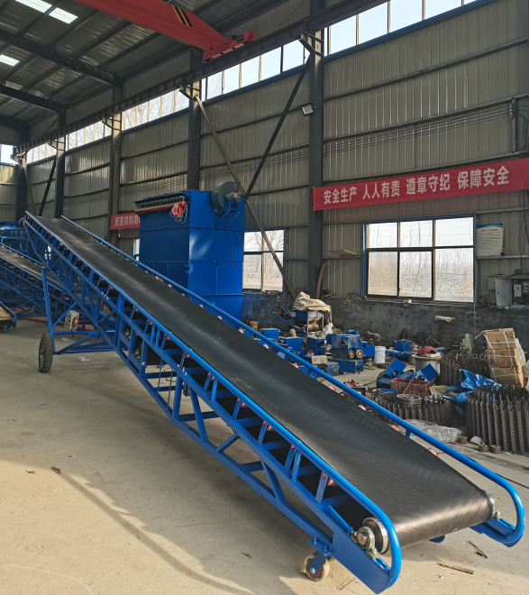 Customize Large Output Inclined 500mm Width Movable Belt Conveyor For Bulk Handling