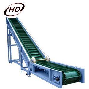 Steep Inclined wave sidewall pvc belt conveyor/Large dip vertical conveying equipment price