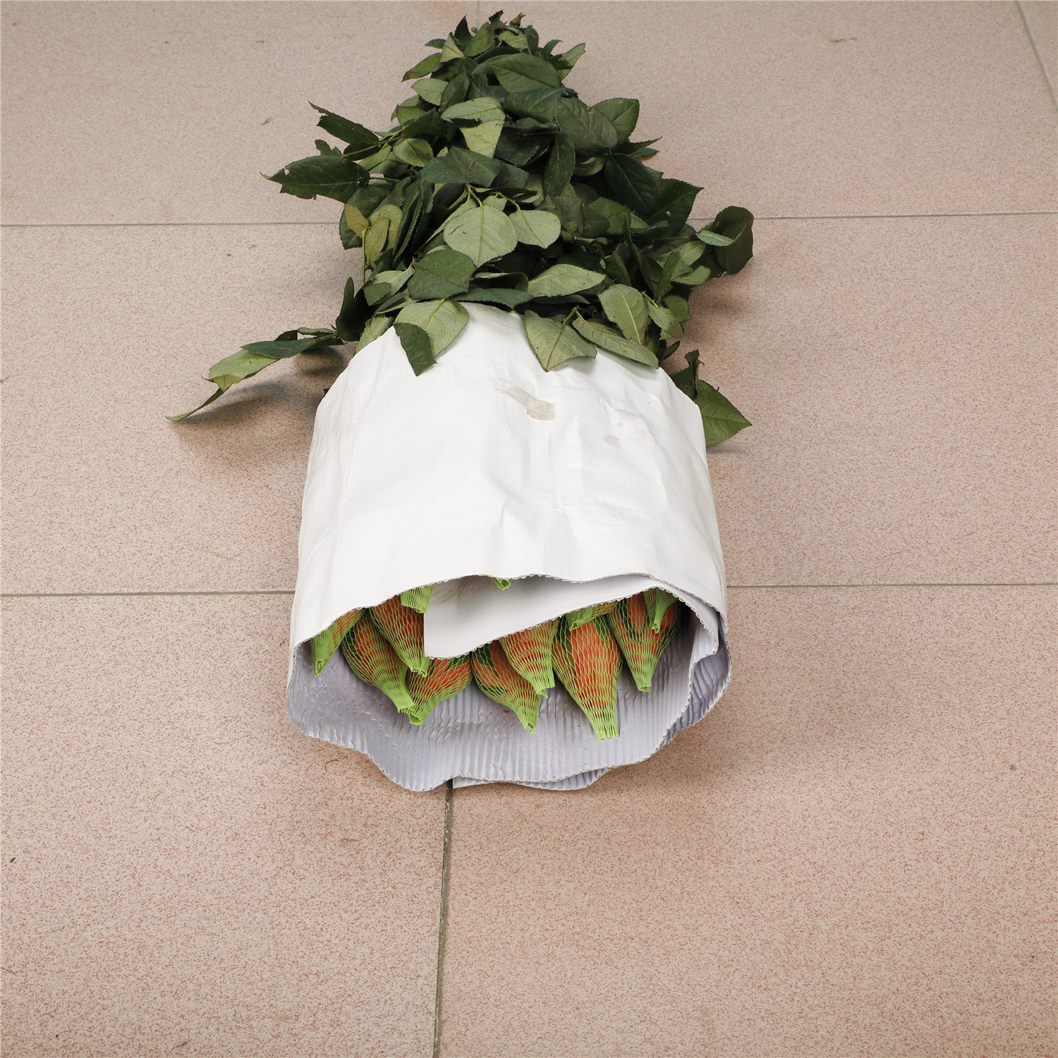 100%  Flower Degradable & Compostable Safe Plastic Flower Bud Protection Netting