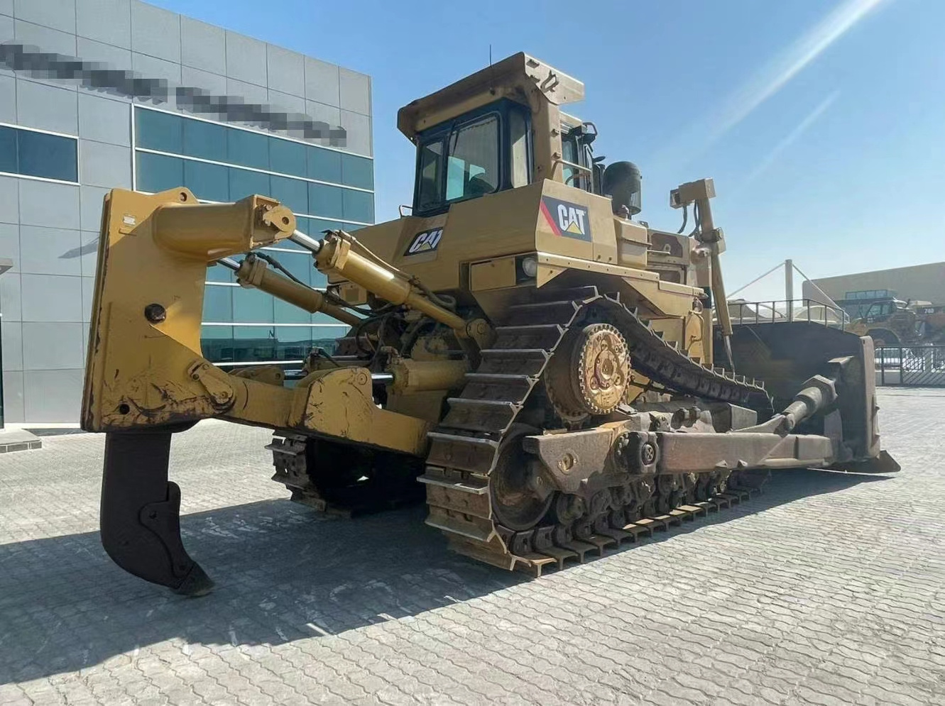 Good japan crawler used cat d9r bulldozer for sale caterpillar  dozer price bulldozer machinery